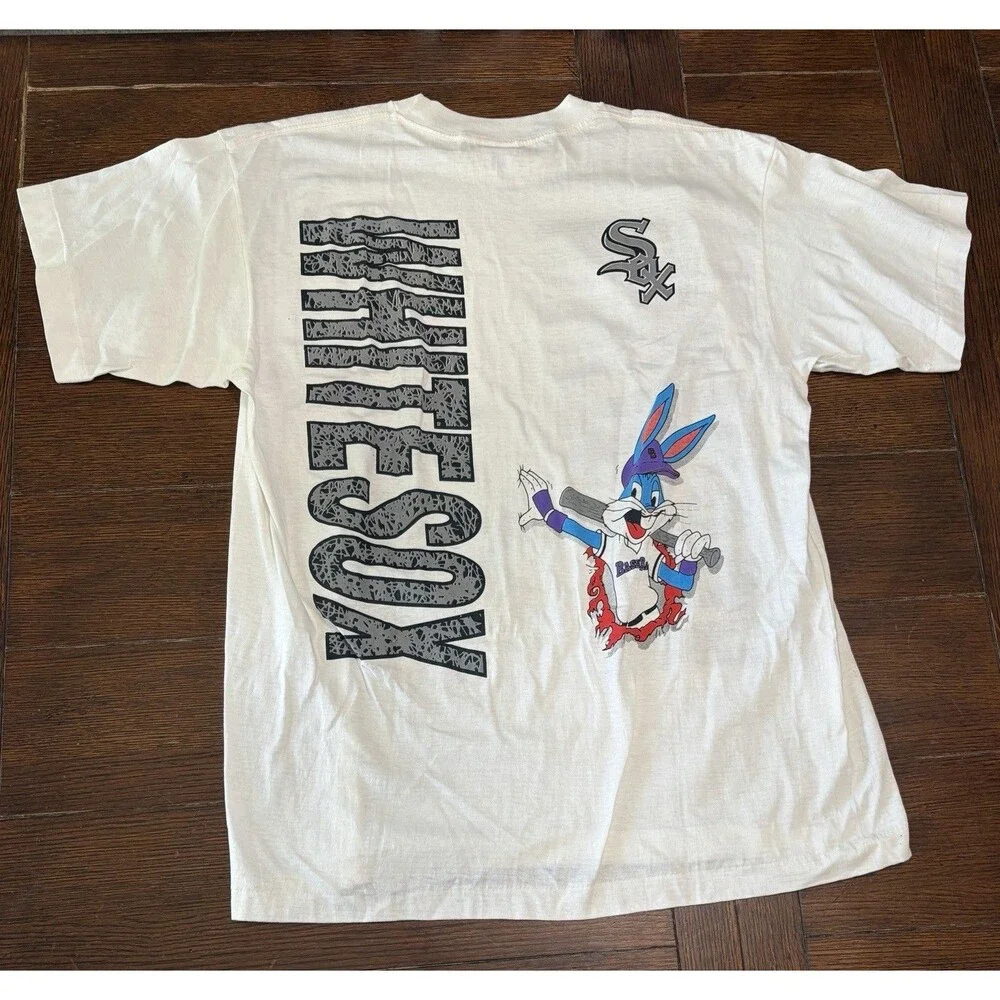 Vintage 90s Men’s Size XL White Sox Looney Tunes Bugs Bunny White T Shirt MLB